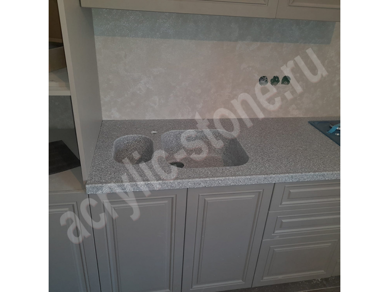 Большая угловая столешница для кухни из искусственного камня LG HI-MACS  с двумя литыми мойками: фото